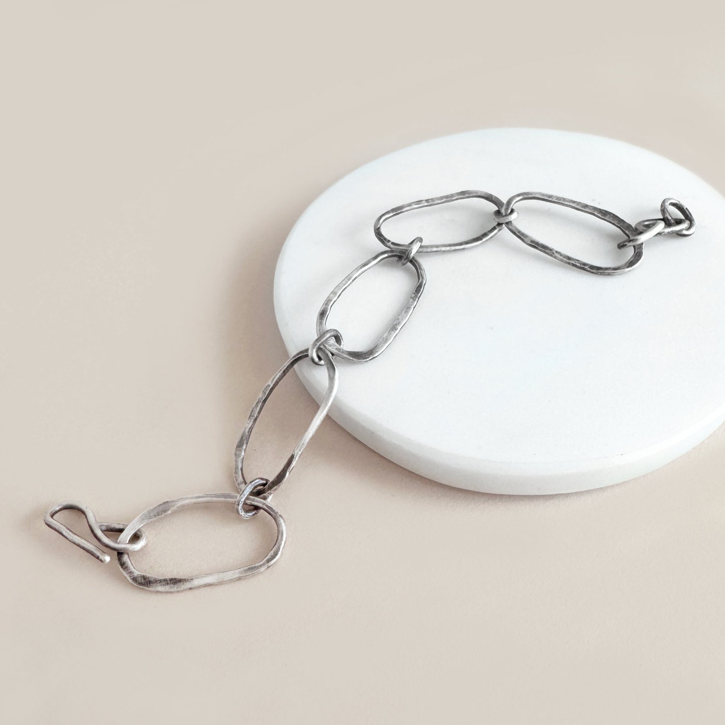 Large organic link bracelet
